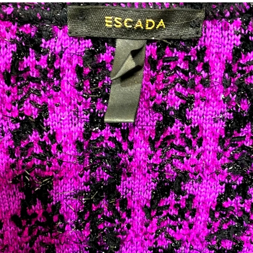 WOW! EXQUISITE ESCADA 40/10 KNIT WOOL TWEED BOUCLE PURPLE METALLIC FRINGE JACKET - Picture 10 of 13